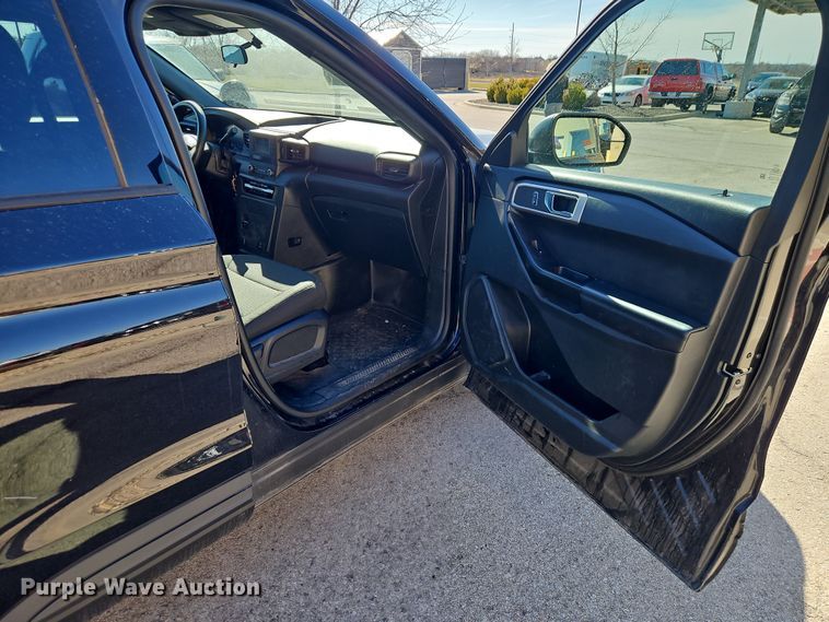 image for item EO7010 2021 Ford Explorer Police Interceptor SUV