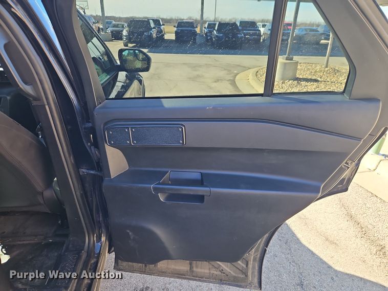 image for item EO7010 2021 Ford Explorer Police Interceptor SUV