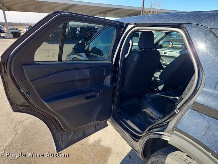 image for item EO7010 2021 Ford Explorer Police Interceptor SUV