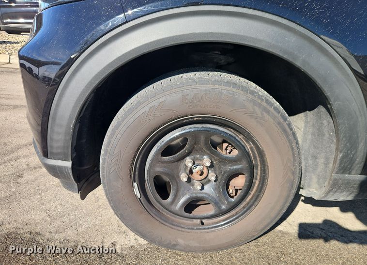 image for item EO7010 2021 Ford Explorer Police Interceptor SUV