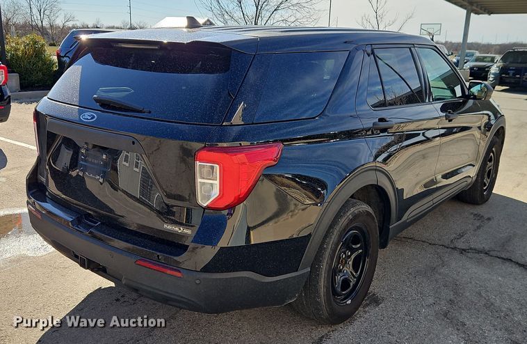 image for item EO7011 2022 Ford Explorer Police Interceptor SUV