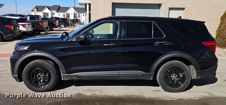 image for item EO7011 2022 Ford Explorer Police Interceptor SUV