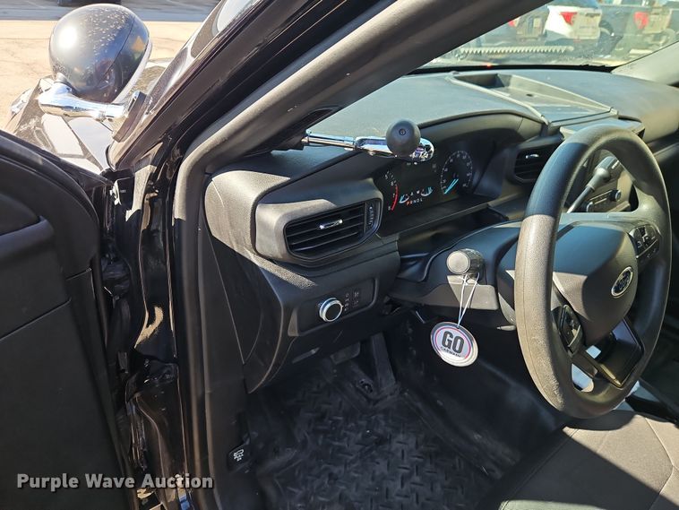 image for item EO7011 2022 Ford Explorer Police Interceptor SUV