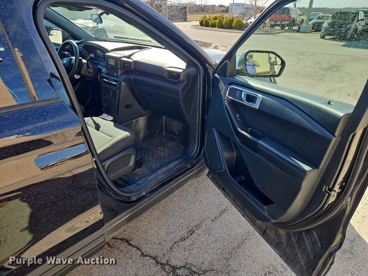 image for item EO7011 2022 Ford Explorer Police Interceptor SUV