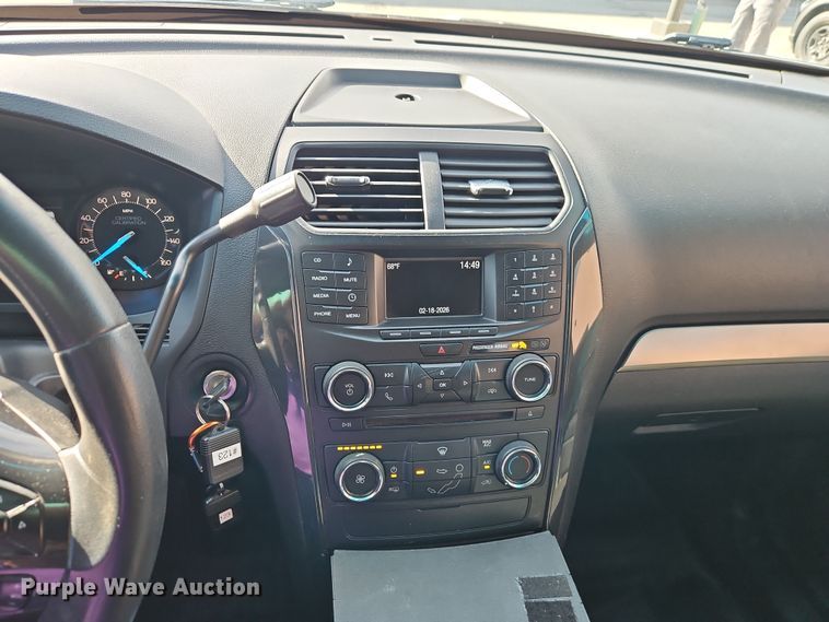 image for item EO7012 2016 Ford Explorer Police Interceptor SUV