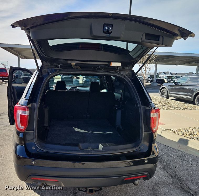 image for item EO7012 2016 Ford Explorer Police Interceptor SUV