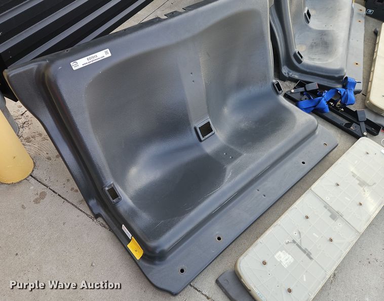 image for item EO7013 Police equipment