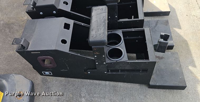 image for item EO7013 Police equipment