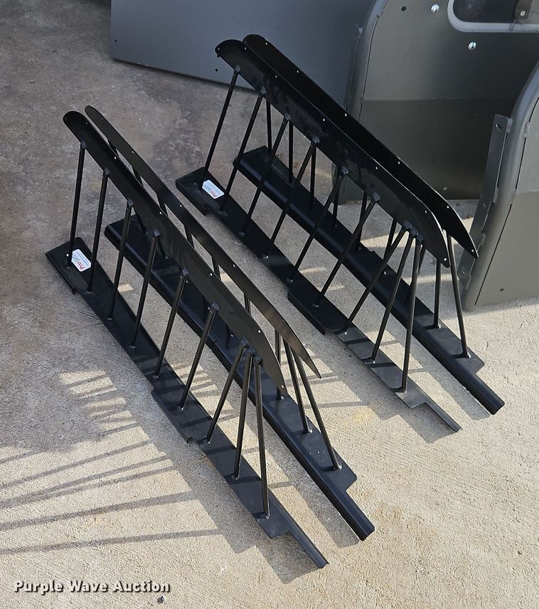 image for item EO7013 Police equipment