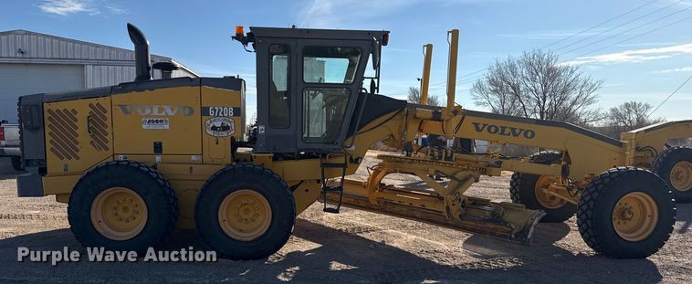 image for item EP2984 2005 Volvo G720B motor grader