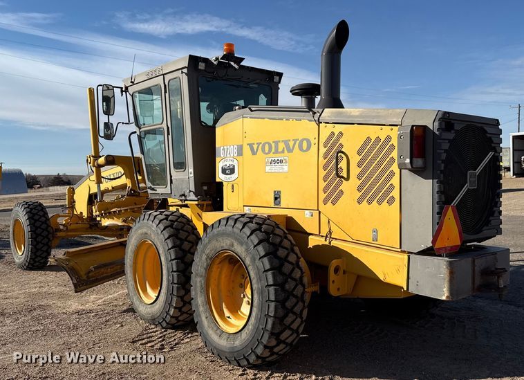 image for item EP2984 2005 Volvo G720B motor grader