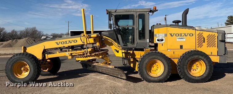 image for item EP2984 2005 Volvo G720B motor grader