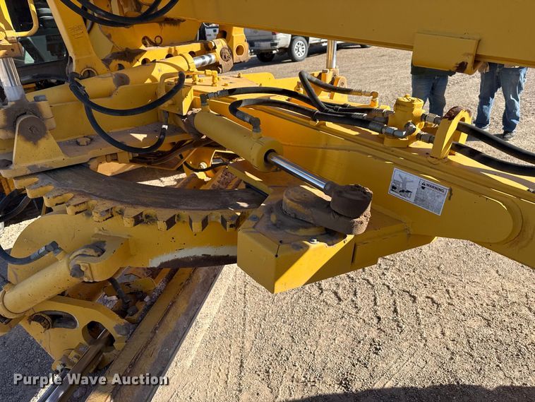 image for item EP2984 2005 Volvo G720B motor grader