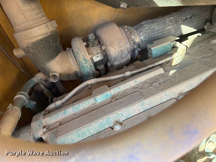 image for item EP2984 2005 Volvo G720B motor grader