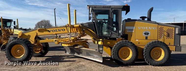 image for item EP2985 2005 Volvo G720B motor grader