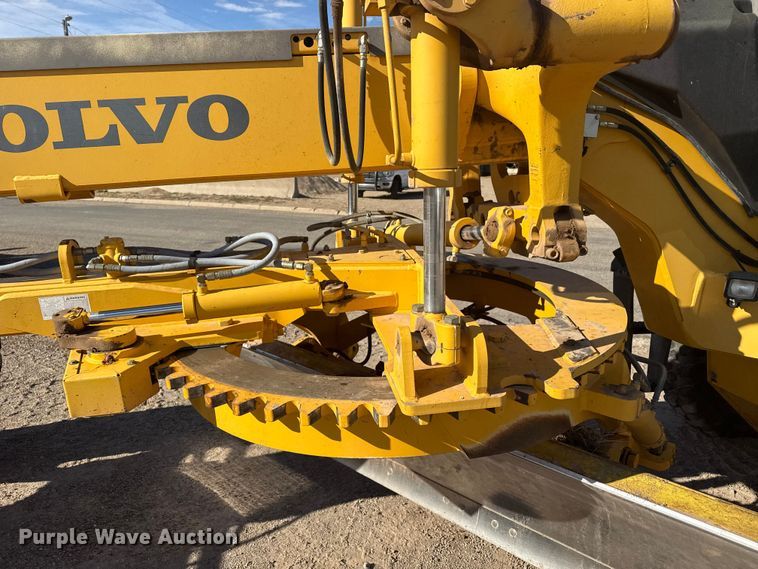 image for item EP2985 2005 Volvo G720B motor grader