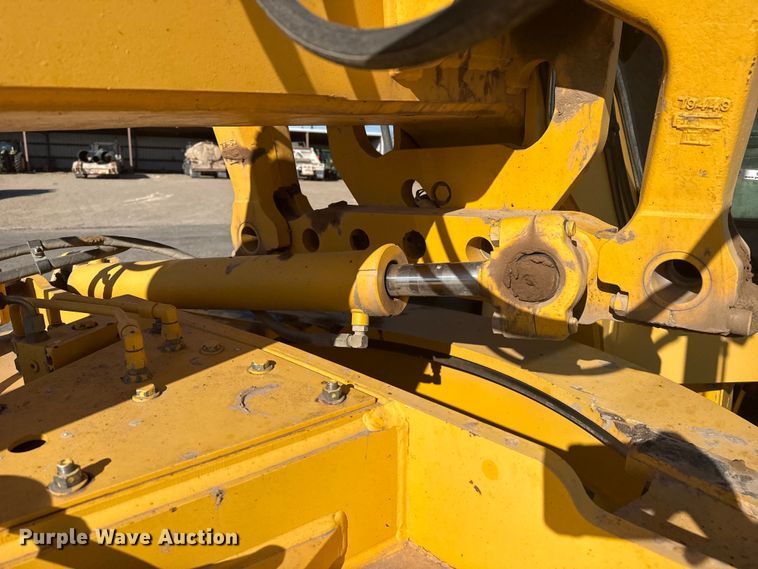 image for item EP2985 2005 Volvo G720B motor grader