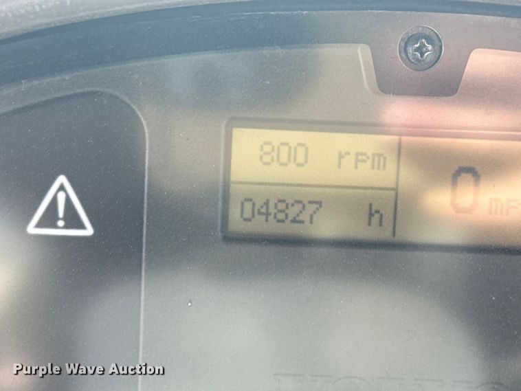 image for item EP2985 2005 Volvo G720B motor grader