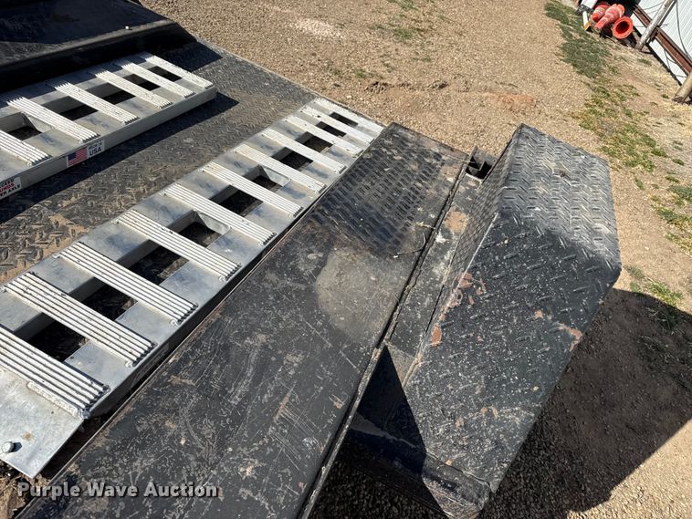 image for item EP2987 2017 Texas Bragg Texas Bragg Enterprises utility trailer