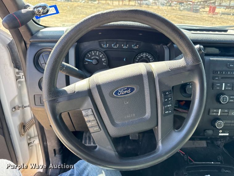 image for item EP2989 2014 Ford F150 Crew Cab pickup truck