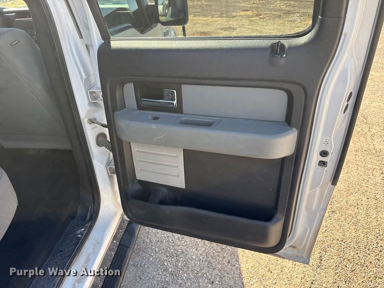 image for item EP2989 2014 Ford F150 Crew Cab pickup truck