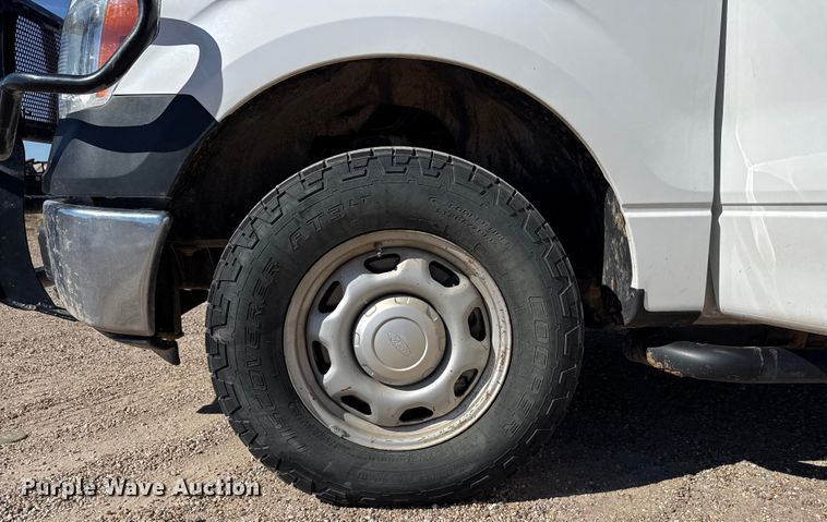 image for item EP2989 2014 Ford F150 Crew Cab pickup truck