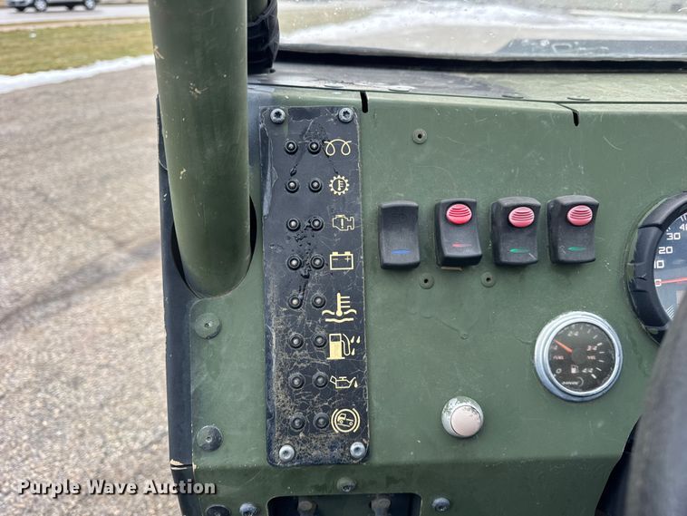 image for item ER0373 2015 Polaris Defense Dagor utility vehicle