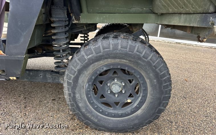 image for item ER0373 2015 Polaris Defense Dagor utility vehicle