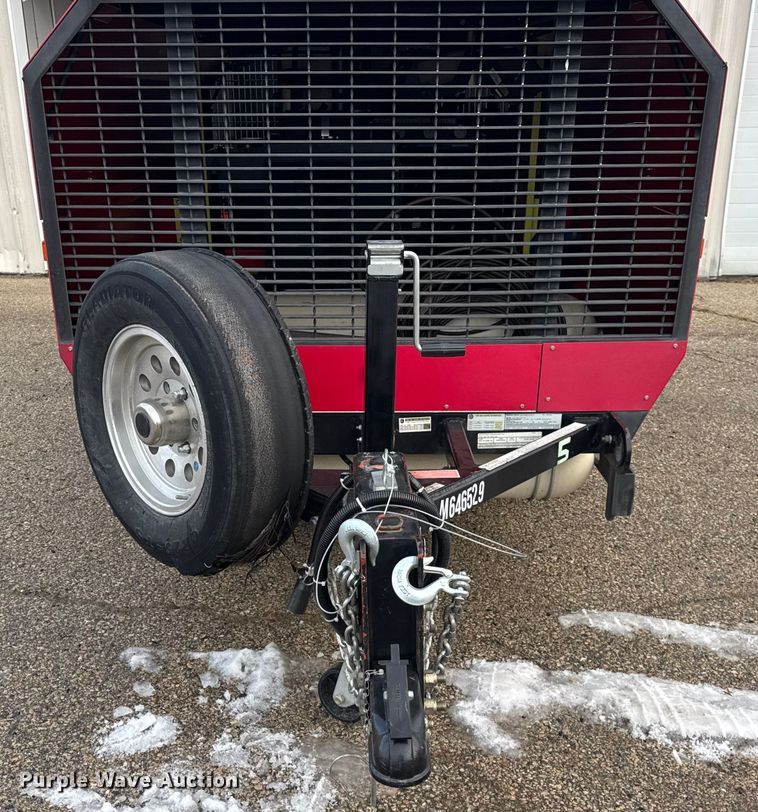 image for item ER0375 2008 Scott Health & Safety SCBA fill trailer