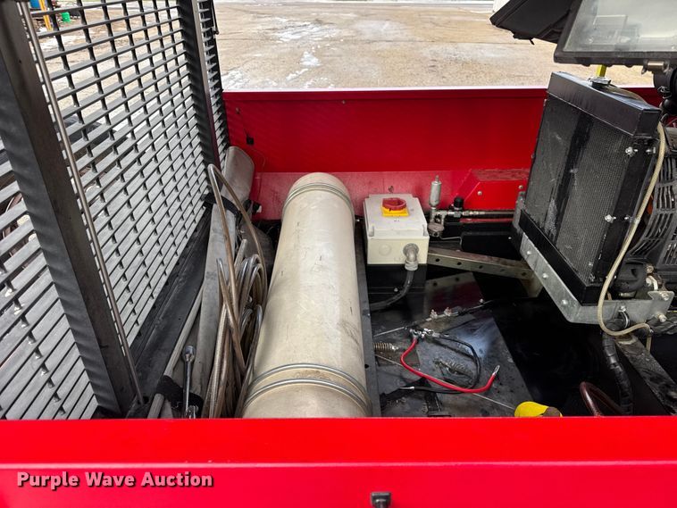 image for item ER0375 2008 Scott Health & Safety SCBA fill trailer