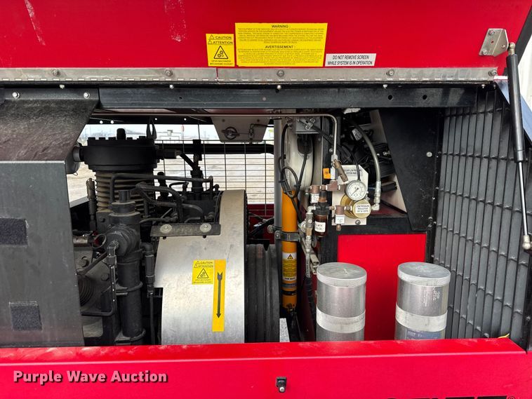 image for item ER0375 2008 Scott Health & Safety SCBA fill trailer