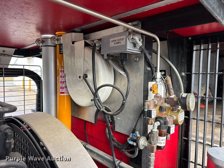 image for item ER0375 2008 Scott Health & Safety SCBA fill trailer