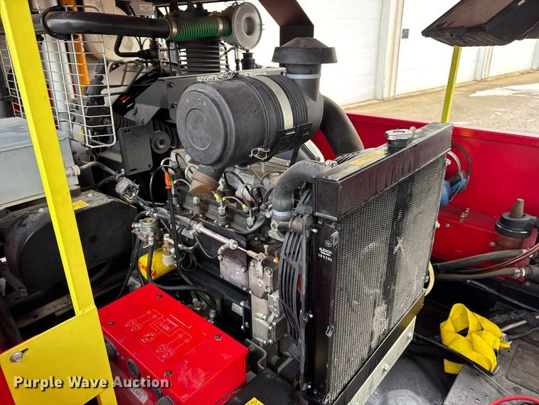 image for item ER0375 2008 Scott Health & Safety SCBA fill trailer