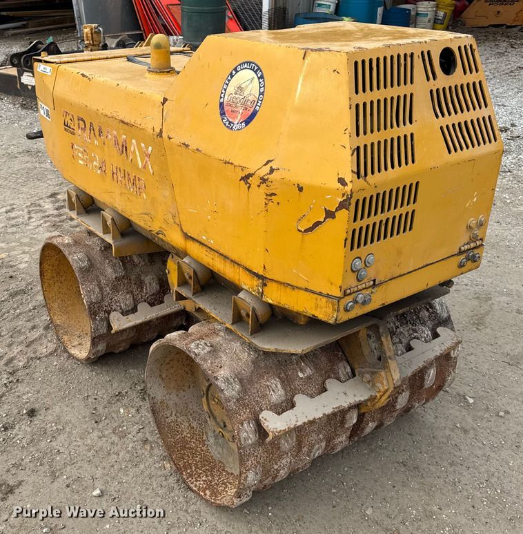 image for item ER0418 2003 Rammax P33/24 HHMR trench compactor