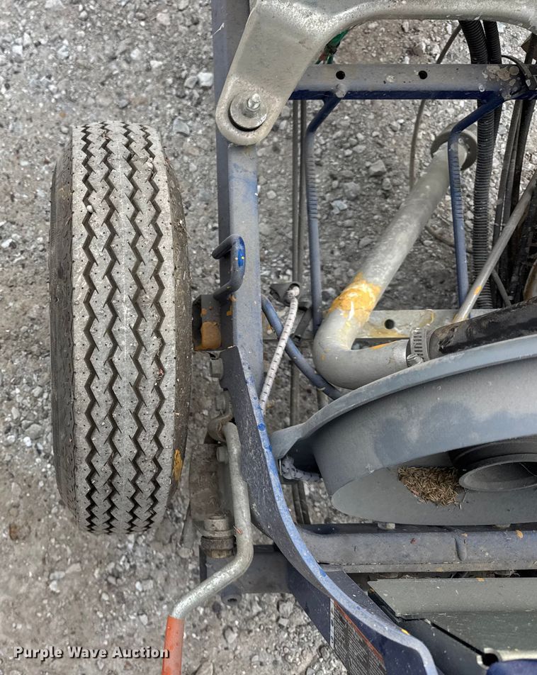 image for item ER0420 Graco Line Lazer V paint striper