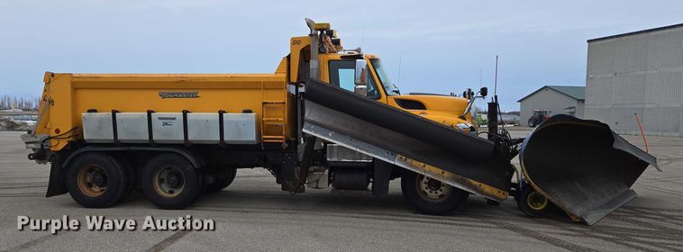 image for item ES2913 2012 International 7600 dump truck