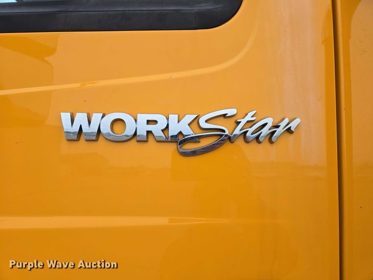 image for item ES2913 2012 International 7600 dump truck