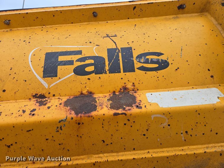 image for item ES2913 2012 International 7600 dump truck