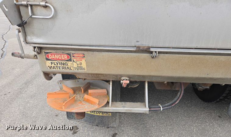 image for item ES2913 2012 International 7600 dump truck