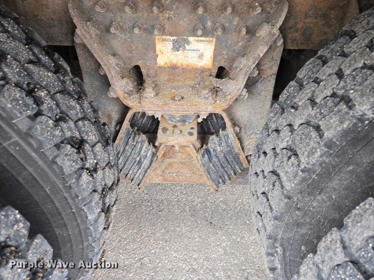 image for item ES2913 2012 International 7600 dump truck