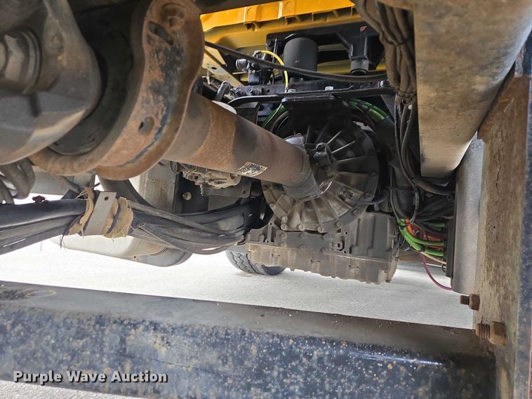 image for item ES2913 2012 International 7600 dump truck