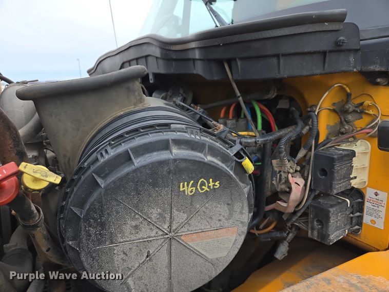 image for item ES2913 2012 International 7600 dump truck