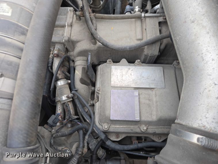 image for item ES2913 2012 International 7600 dump truck