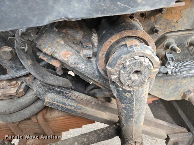 image for item ES2913 2012 International 7600 dump truck