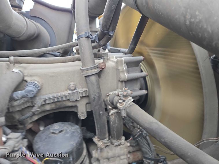 image for item ES2913 2012 International 7600 dump truck