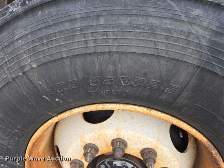 image for item ES2913 2012 International 7600 dump truck