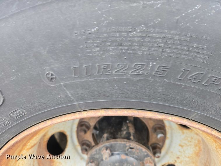 image for item ES2913 2012 International 7600 dump truck