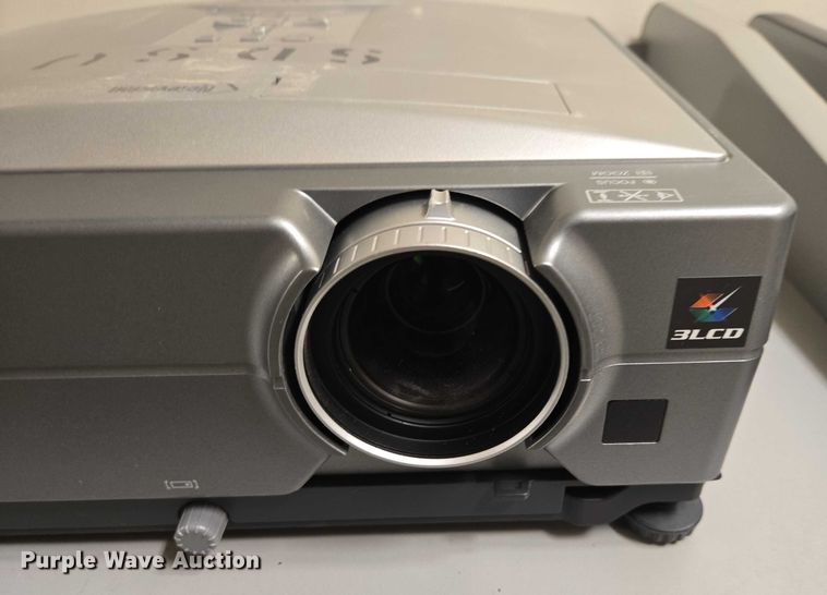 image for item ES2919 (2) projectors