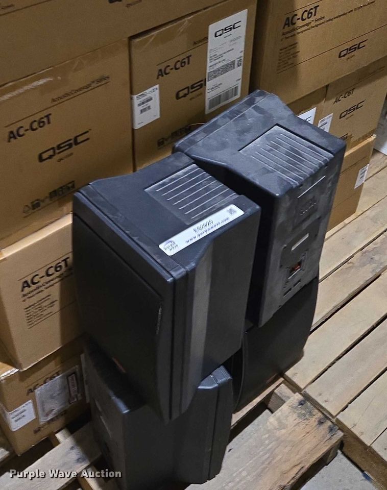 image for item ES2920 JBL speakers