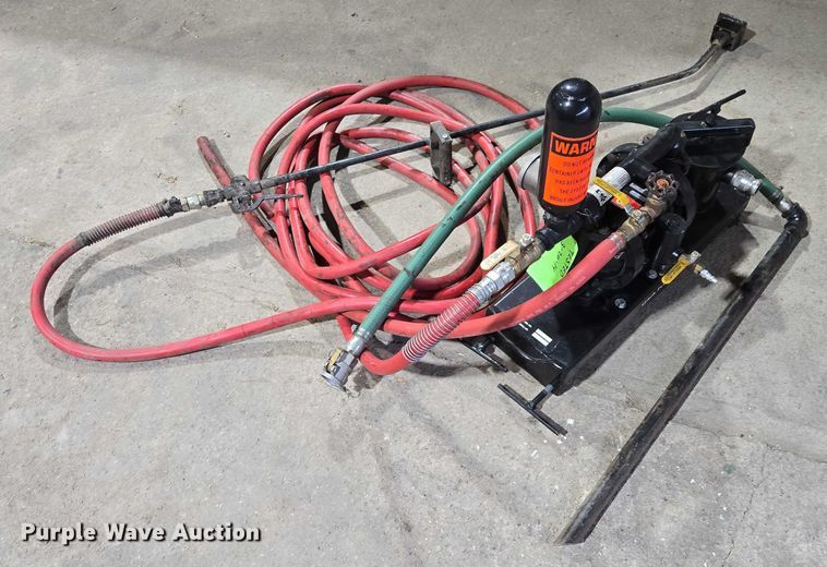 image for item ES2921 Aro Crack Pro 2000 crack sealer pump